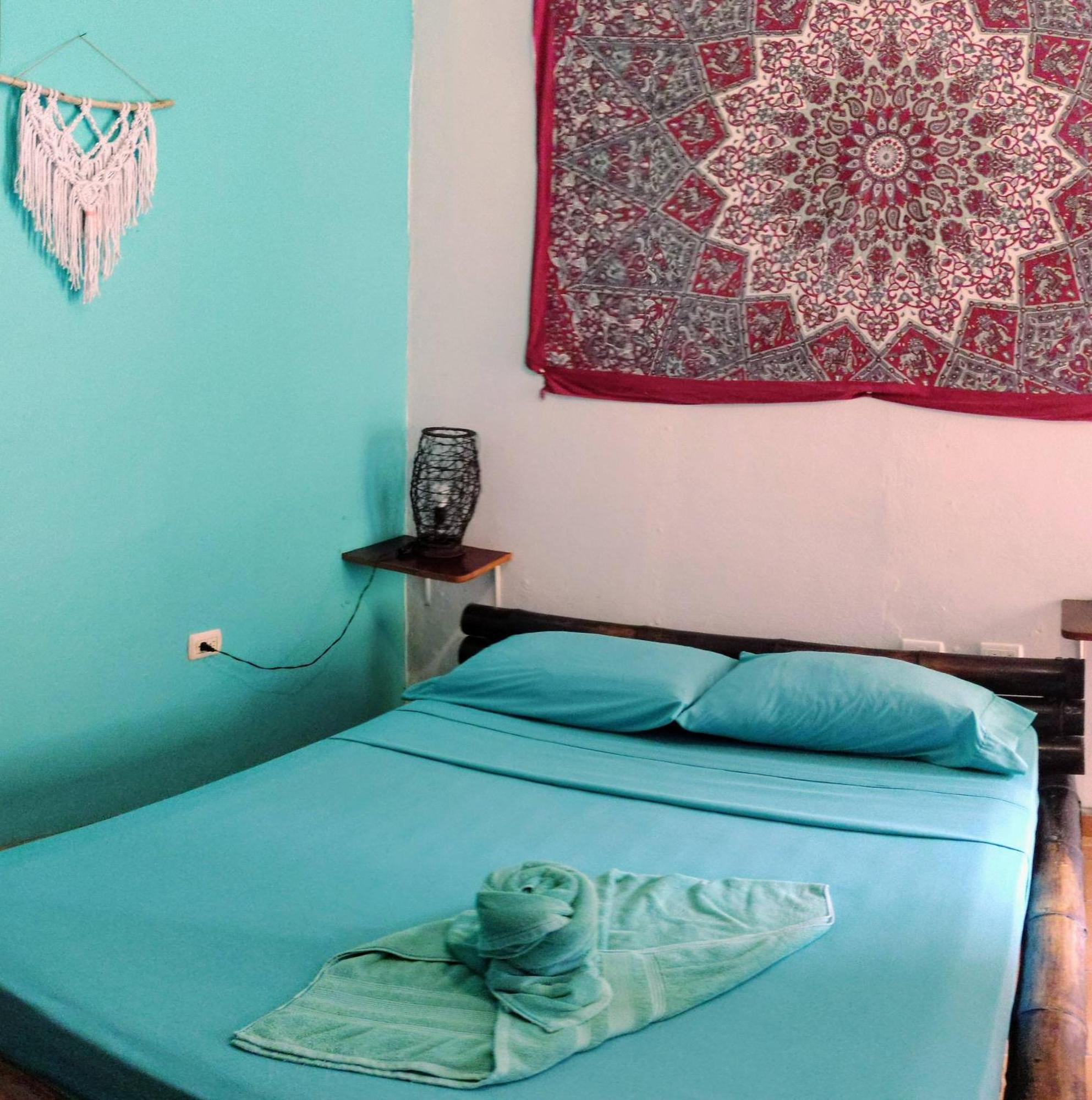 Cool Vibes Beach Hostel Dominical Esterno foto