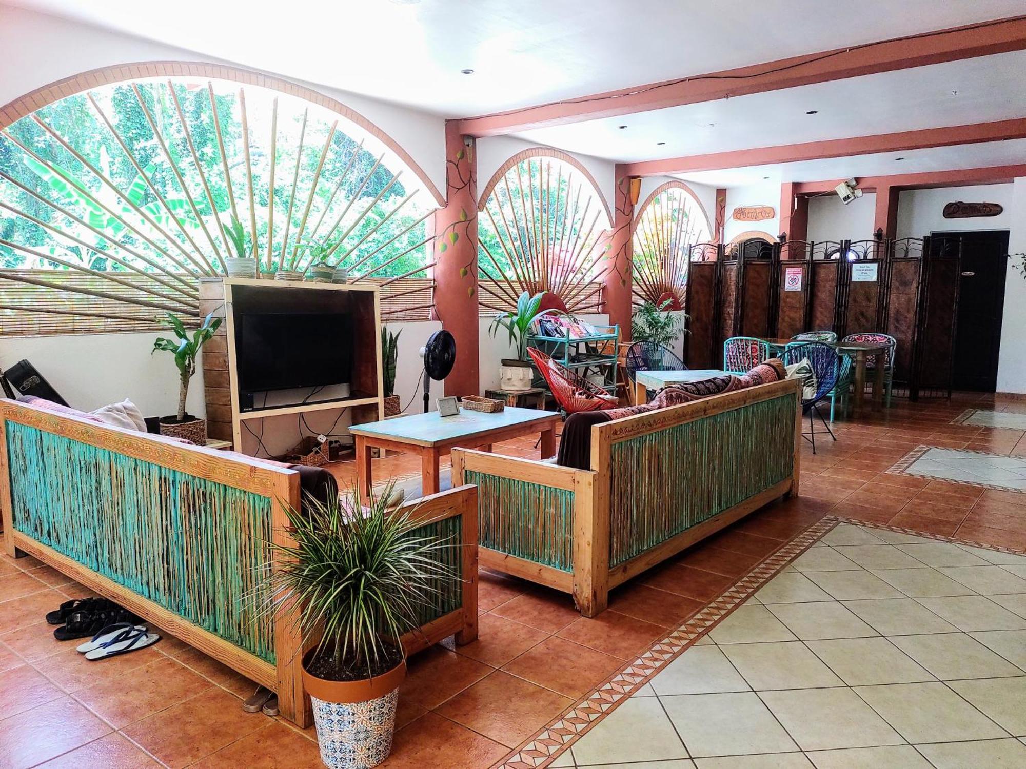 Cool Vibes Beach Hostel Dominical Esterno foto